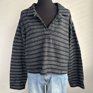 Billabong Collared Crop Top Size Medium Black Grey Striped Boxy Long Sleeve Knit
